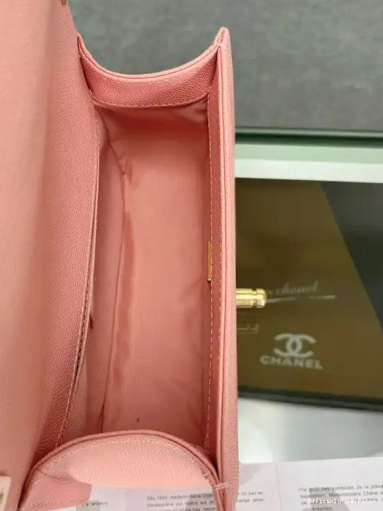 Hyper Peter BOY CHANEL 20CM BAG 0524